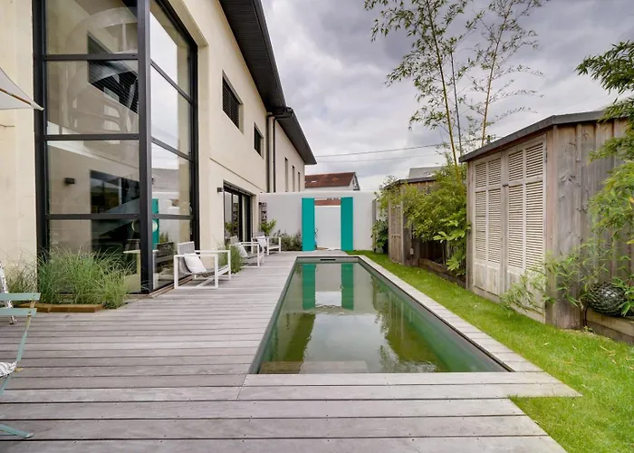 Hotel Spacious Family With Swimming Pool Bordeaux