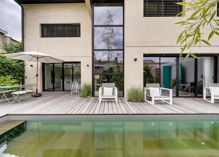 Spacious Family With Swimming Pool Bordeaux